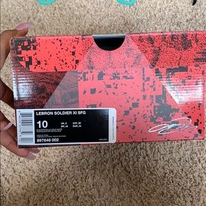 lebron solider xi sfg basketball shoes